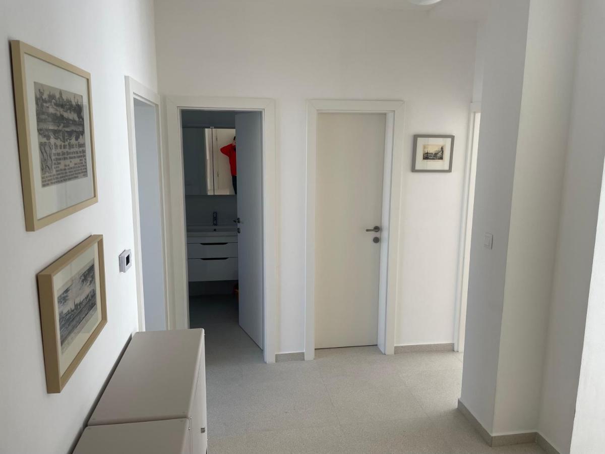 Skau Dunajska Family Two Bedroom Apartment Old Town Bratislava Exterior foto
